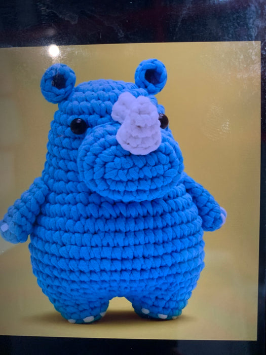 willis the rhino crochet kit