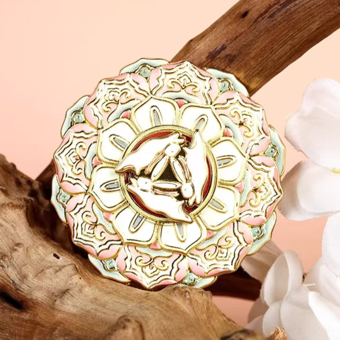The Dunhuang Three-Rabbit Caisson Ceiling - Good Luck Spinning Metal Fridge Magnet敦煌三兔藻井·好运转转金属旋转冰箱贴创意文创小礼品