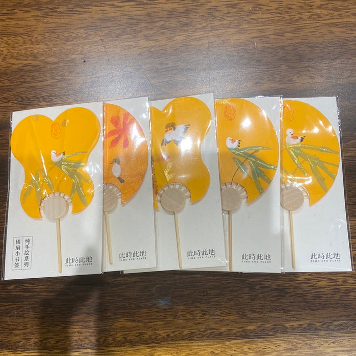 TIME AND PLACE Hand-Calligraphed Fan Bookmark‌此时此地纯手写书签 团扇小书签 鸟 随机