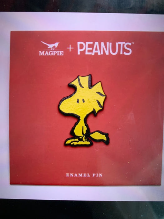 peanuts friends forever pin woodstock