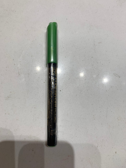 kuretake fudebiyori metallic bruch pen green