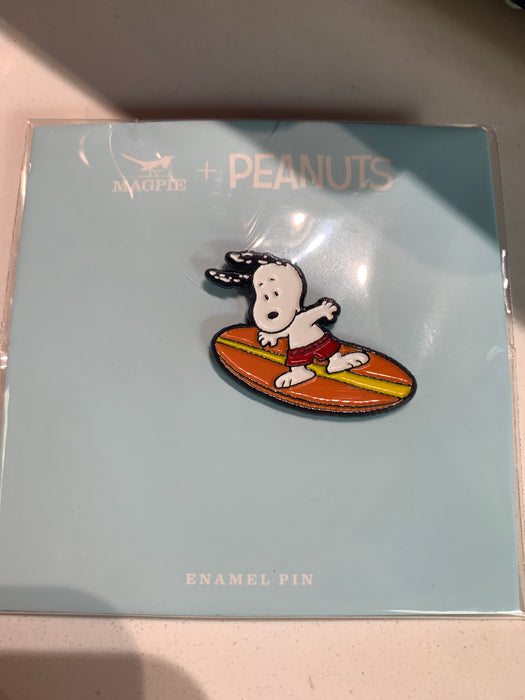 peanuts lifestyle pin surf