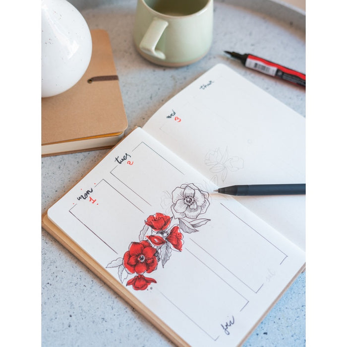 FRIDA KAHLO ECOFRIENDLY HARDCOVER A5 NOTEBOOK 弗里达・卡罗 环保款硬壳 A5 笔记本