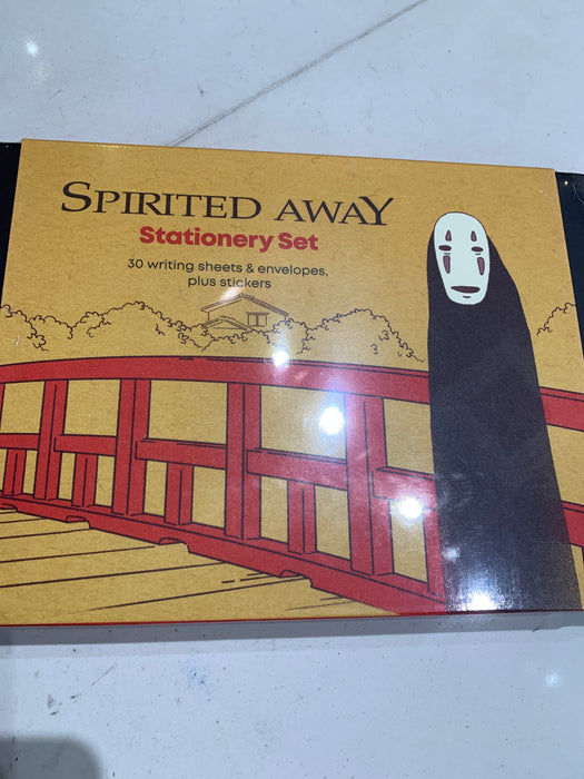 spitted away stationery set