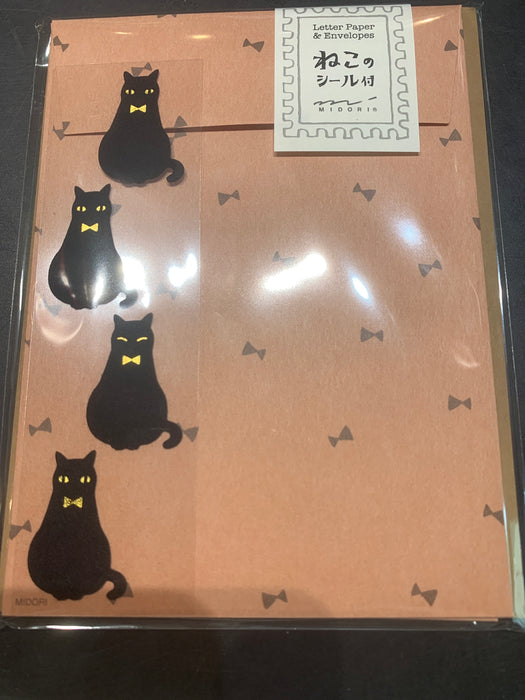 letter set 947 black cat