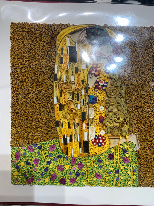 quilled the kiss klimt greeting card