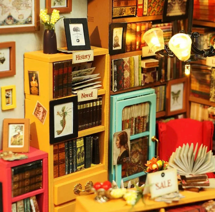 ROLIFE DIY Miniature Dollhouse- Sam's Study DG102 若来DIY手工拼装模型 萨姆的书房