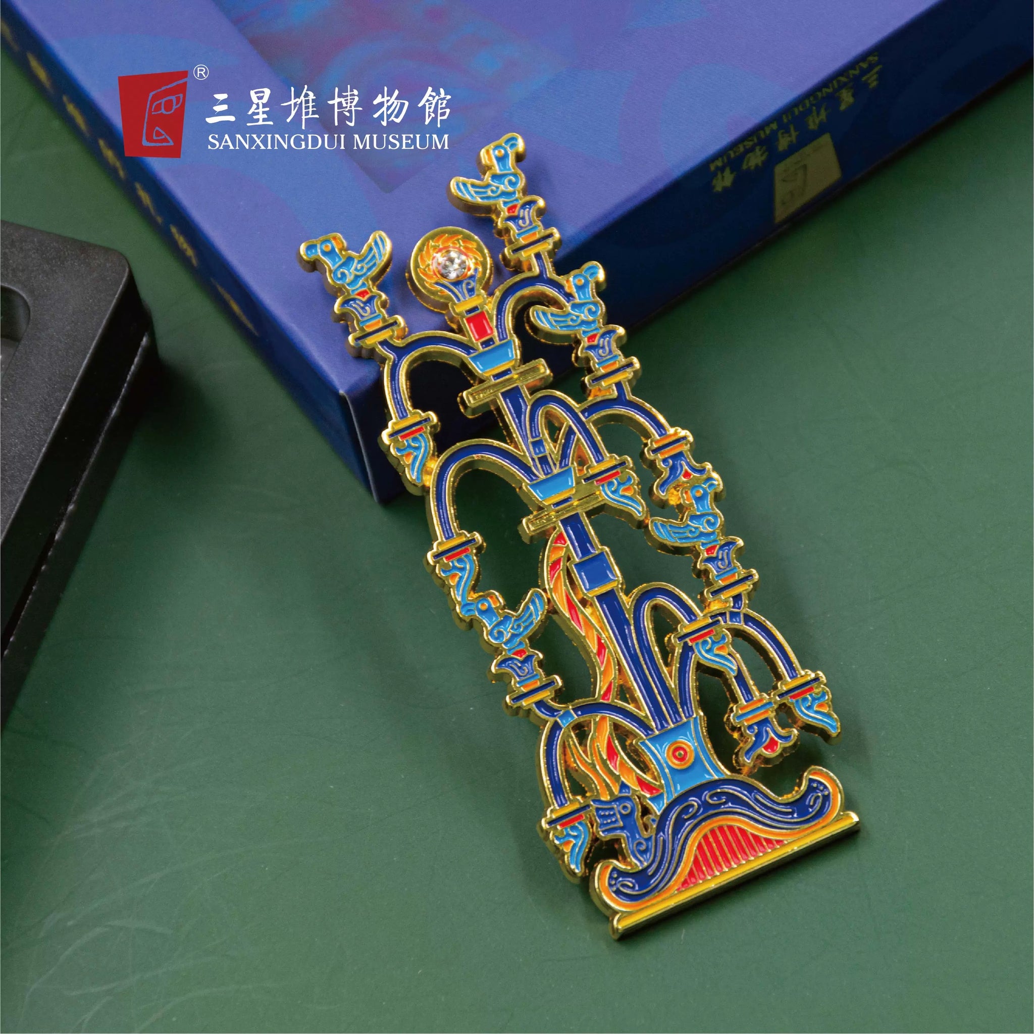 Bronze Sacred Tree Magnet SanXingDui Museum 通天宇宙神树