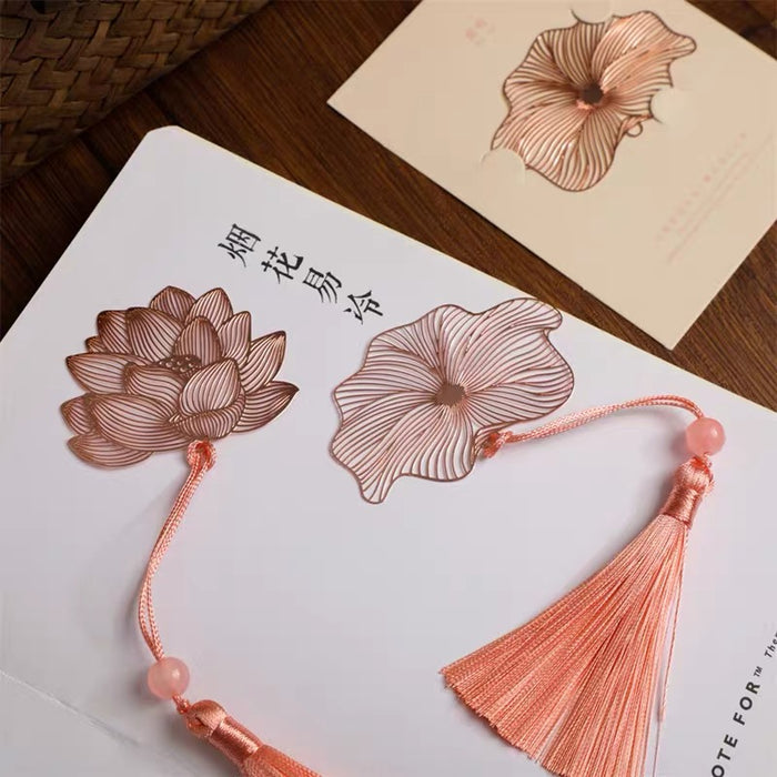 Lotus Themed Artistic Metal Bookmark 高颜值古风金属镂空莲花书签