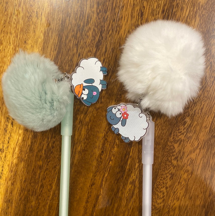 MURA Wool Ball Trinket Gel Ink Pen 慕乐养了个羊毛球吊坠中性笔