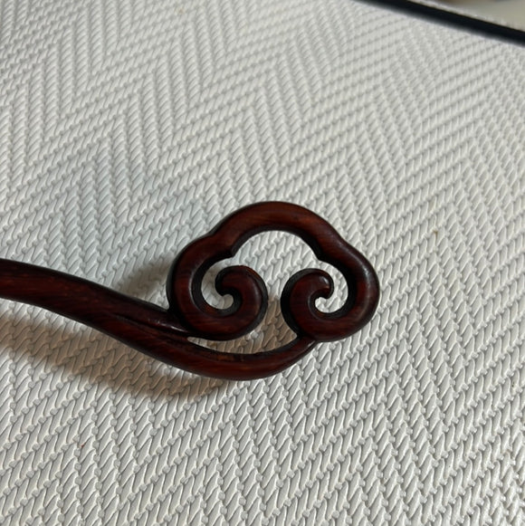 紫光檀木雕刻发簪