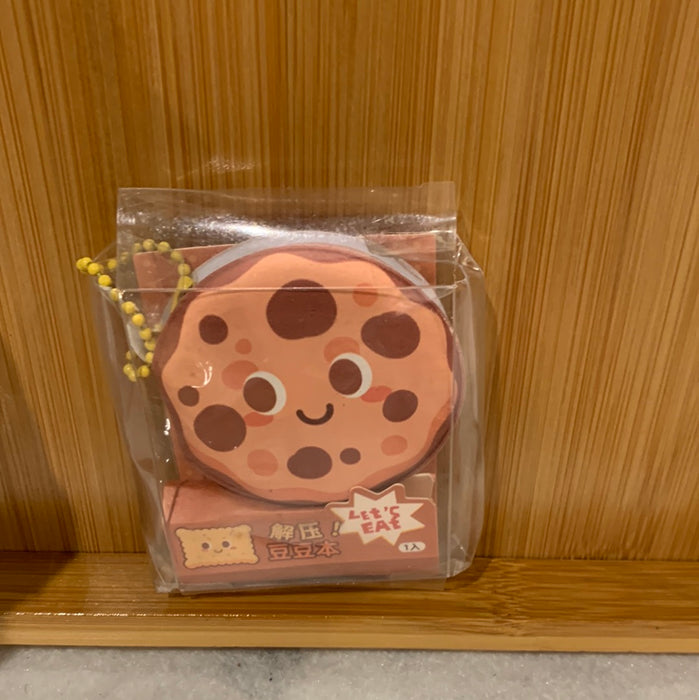 Chocolate Cookie Mini Notebook 巧克力饼干造型解压豆豆本