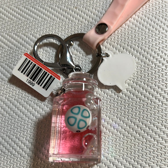 入油亚克力钥匙扣漂流瓶水母