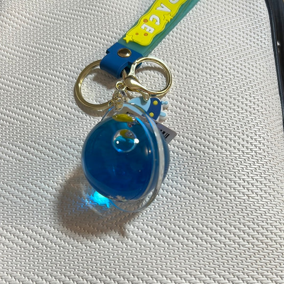 入油亚克力钥匙扣太空漂浮球