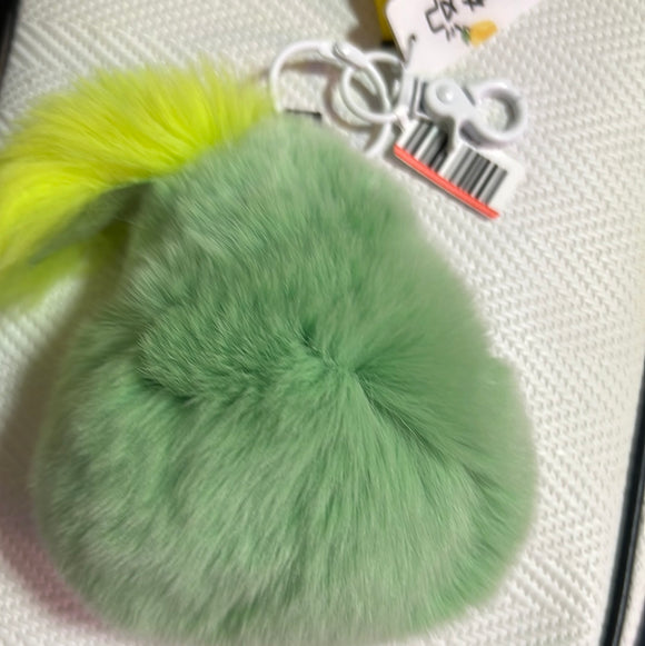 獭兔毛没有压梨挂饰绿色