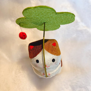 Clover Cat Figurine 40-859A