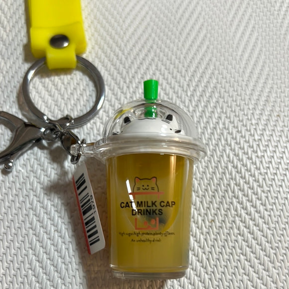入油亚克力钥匙扣猫咪珍珠奶茶杯黄色