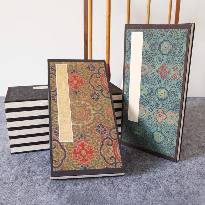 Antique-style National Exhibition Song Brocade Album - Large 仿古国展宋锦册页手札加厚卡纸 大号 22x32cm