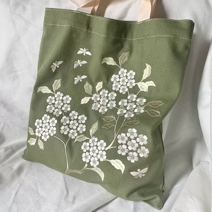 Embroidered Canvas Bag 刺绣帆布袋