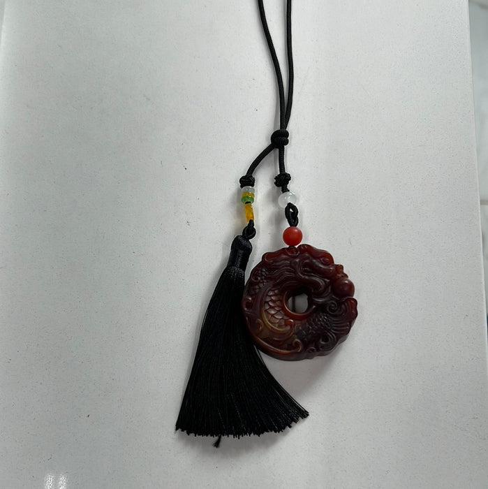 雕刻龙牌平安扣龙涎香流苏挂饰